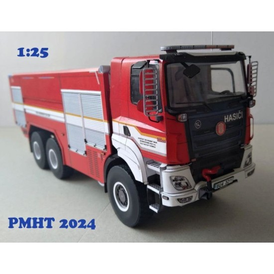 Tatra Phoenix KHA 40 6x6.1  1/25