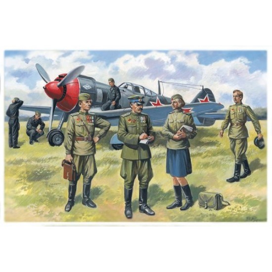 Soviet Air Force Pilots and Ground Personnel (1943-1945)